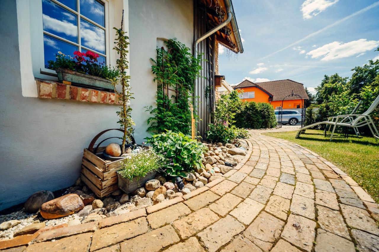 Altes Gewoelbe Mit Sauna Und Whirlpool Im Aussenbereich Elsterheide Dış mekan fotoğraf